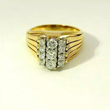 Eindrucksvoller Vintage-Ring in 18 Karat Gelb- und Weißgold mit hochfeinen Brillanten – ausdrucksstarke Handarbeit mit Geschichte