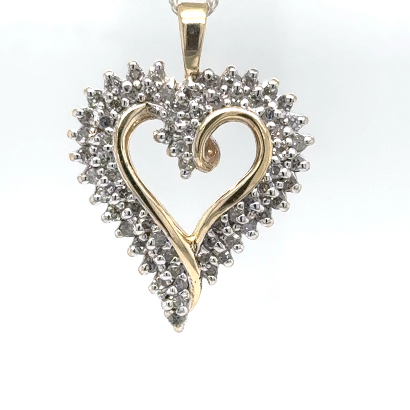 Elegant bicolor heart in 10 carat gold with 67 diamonds