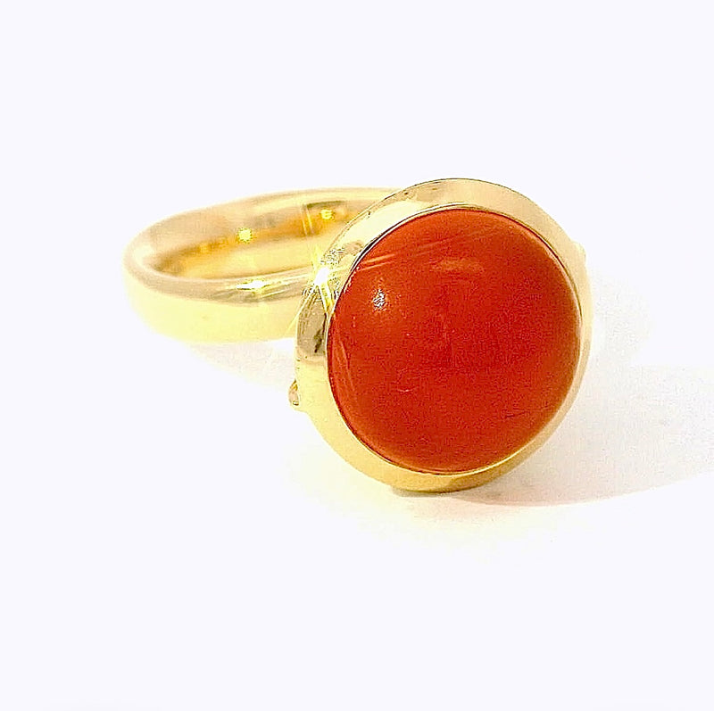 Moderner Tamara Comolli Ring „Bouton Large Carnelian“ in 18 Karat Gelbgold