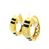 Wirkungsvolle Kreolen in 18 Karat Gelbgold mit Brillanten & Saphiren