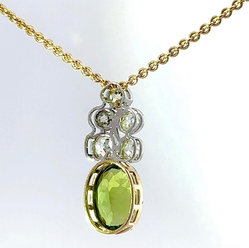Moderner Peridot Anhänger in 14 Karat Bicolor Gold mit großen Diamanten