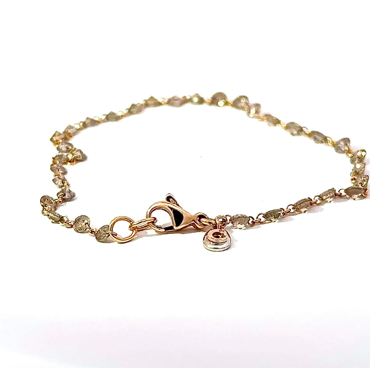 Spectacular Crivelli bracelet in 18K rose gold with 3.30 carats of fancy brilliant-cut diamonds