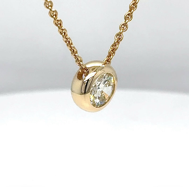 Edler Solitär Anhänger in 14 Karat Gelbgold mit feinen Brillant & Kette