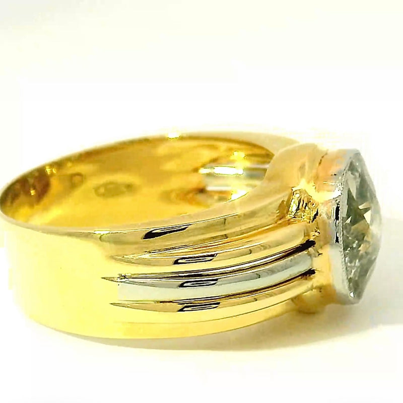 Beeindruckender Vintage-Ring in 14 Karat Gold mit riesigem Fancy-Diamanten