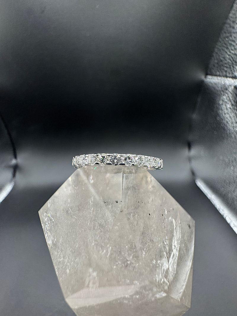 Moderner Memory Ring in 14 Karat Weißgold mit Brillanten