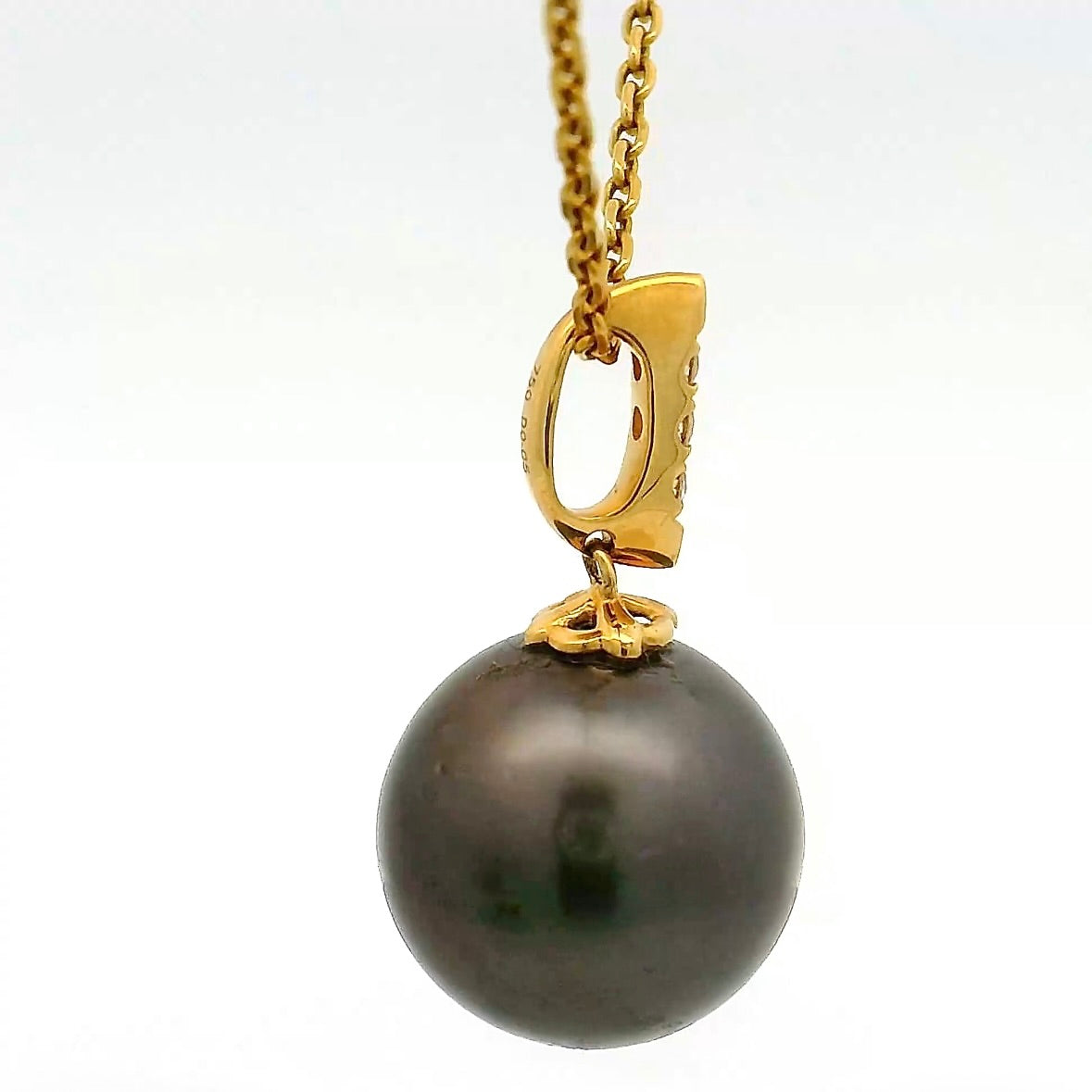 Tahitian pearl