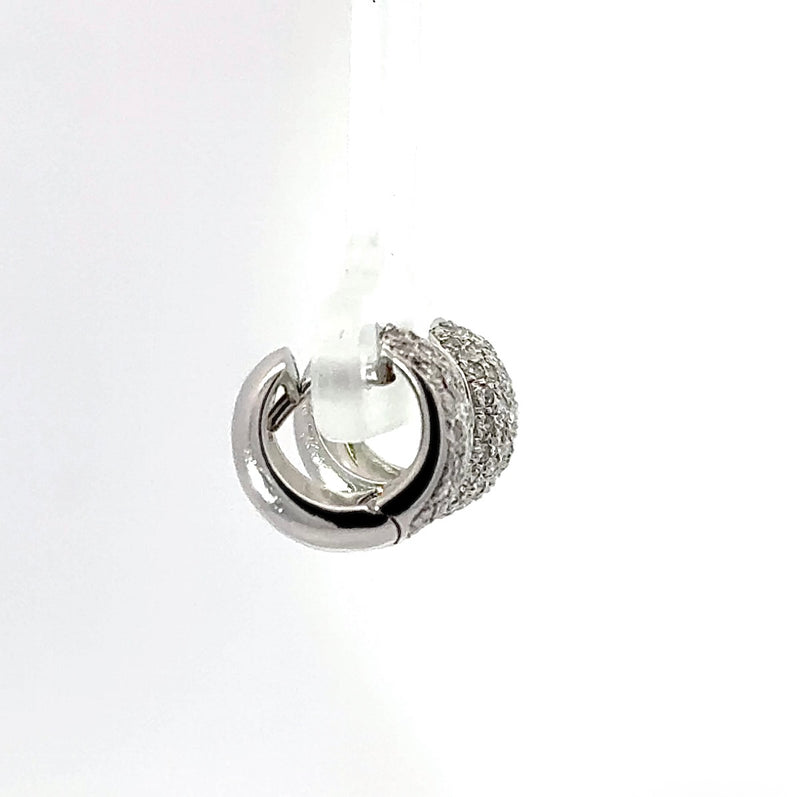 Edle Kreolen in 18 Karat Weißgold ausgefasst mit 76 Diamanten