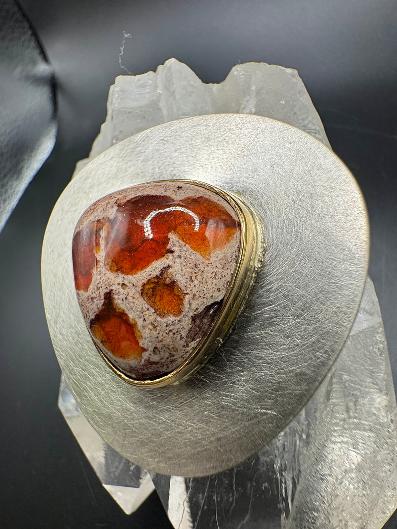 Einmaliger Anhänger in 925 Sterling Silber & 18 Karat Gold mit Natur-Feueropal