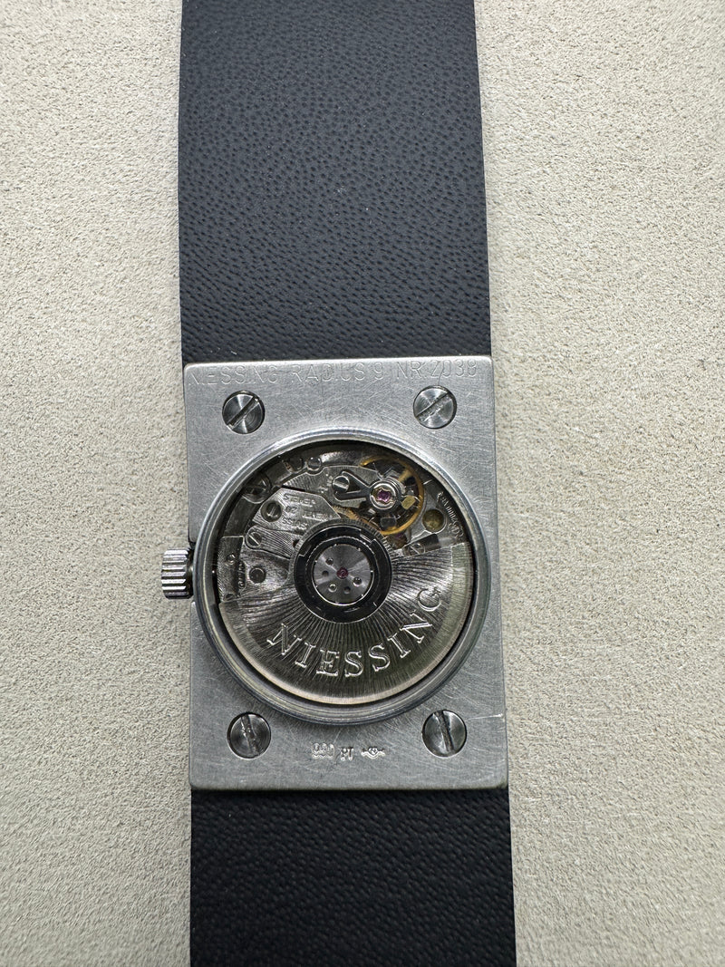 Original Niessing Radius 9 Uhr in 950er Platin Größe M