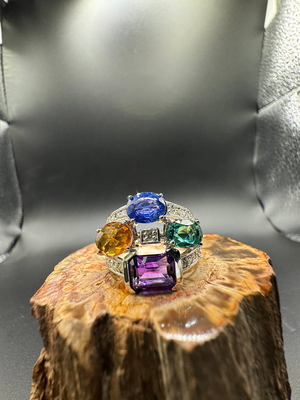 Cocktailring in 14 Karat Weißgold mit Saphir, Turmalin, Citrin, Amethyst & Brillanten