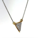 Elegantes Collier in 18 Karat Gelbgold und 950er Platin mit Brillant