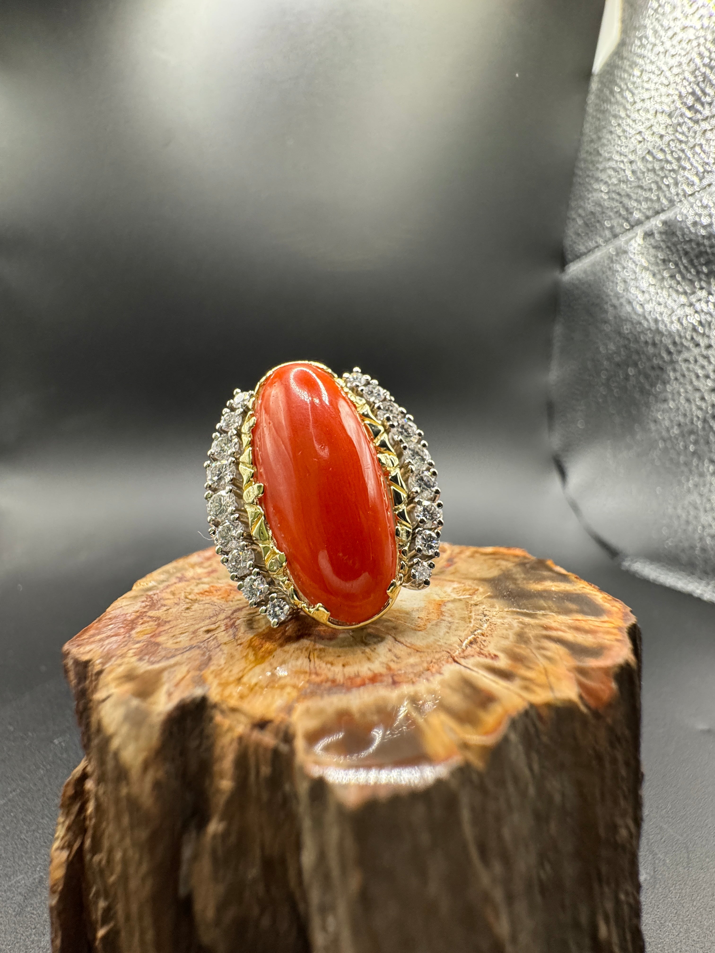 Extravagant cocktail ring in 14k yellow and white gold with fiery red coral and brilliant-cut diamonds