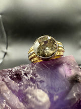 Beeindruckender Vintage-Ring in 14 Karat Gold mit riesigem Fancy-Diamanten