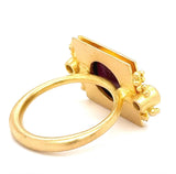 Einmaliger Ring in 21,6 Karat Gelbgold mit Stern-Rubin & Brillanten
