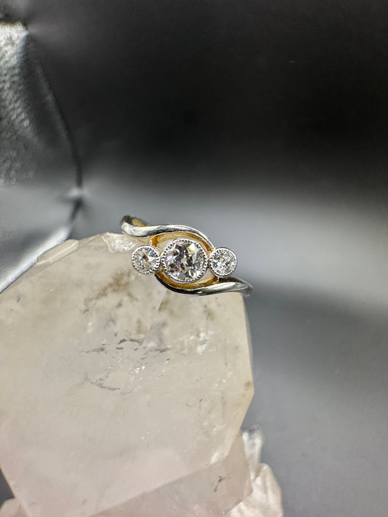 Eleganter Art-Déco-Ring in 14 Karat Gelbgold mit Altschliff-Diamanten | Ringe - Schmuck Schroll