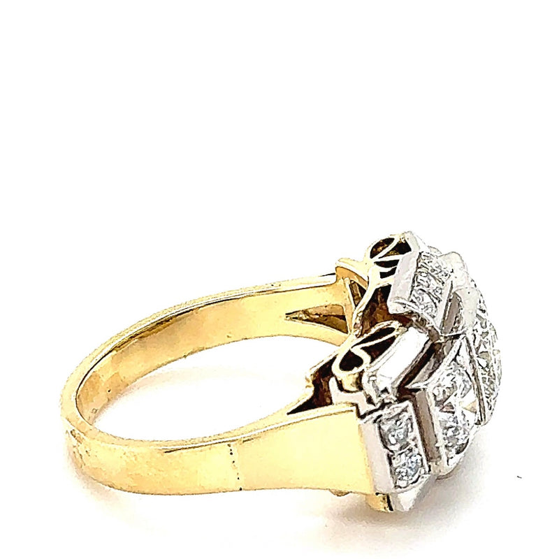 Eindrucksvoller Vintage Ring in 18 Karat Gold mit 3 riesigen Brillanten - Handarbeit