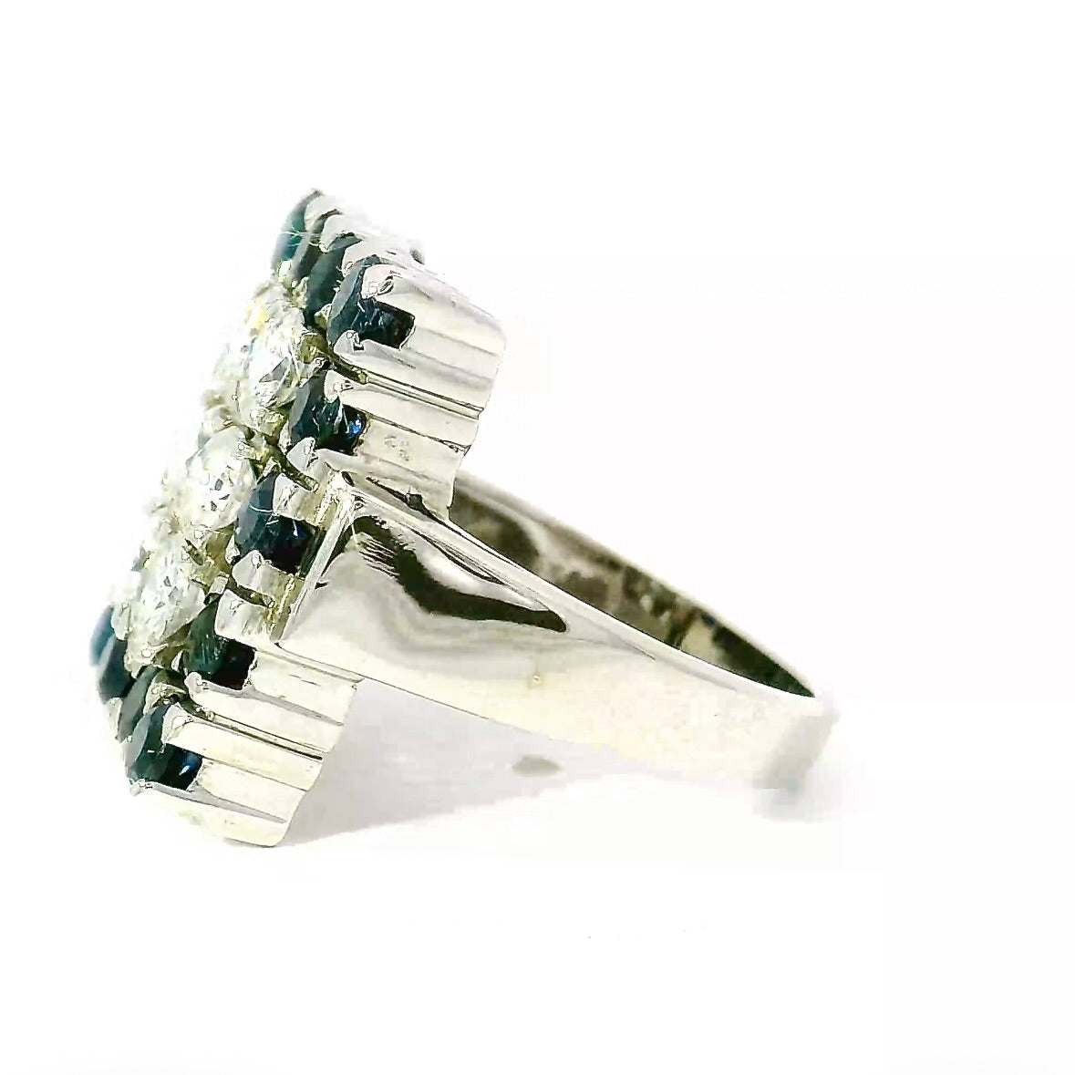 Prunkvoller Vintage Ring in 14 Karat Weißgold mit Brillanten & Saphiren