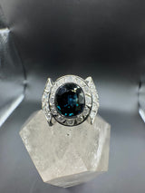 Prunkvoller Vintage-Ring in 14 Karat Weißgold mit Saphir & Brillanten