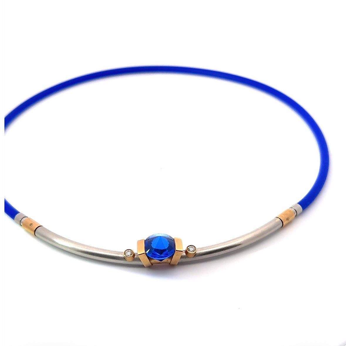 Collier von Bunz Design in 18 Karat Gelbgold & 950er Platin mit Saphir & Brillanten