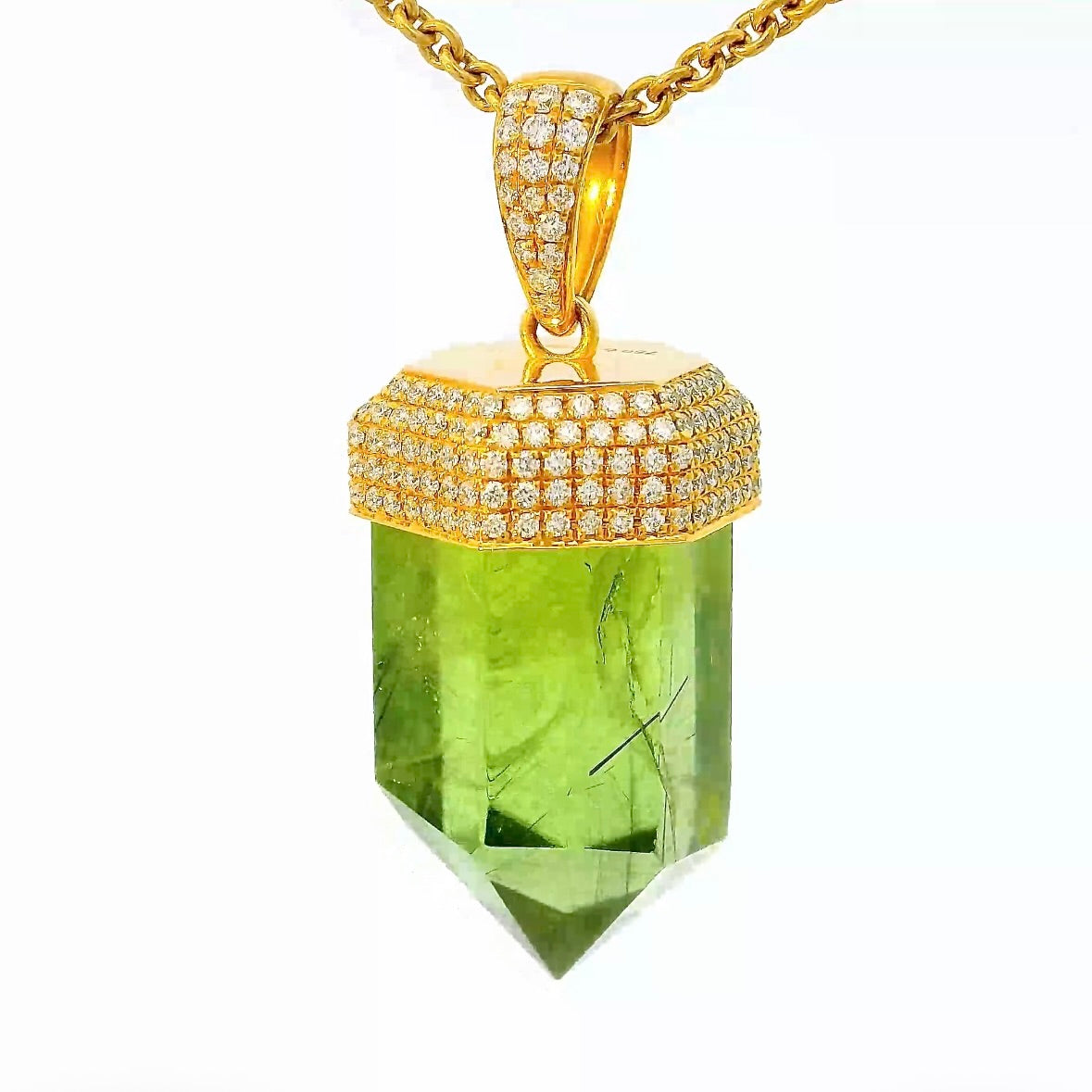 Ausgefallener Anhänger in 18 Karat Gelbgold mit besonderem Peridot & Brillanten