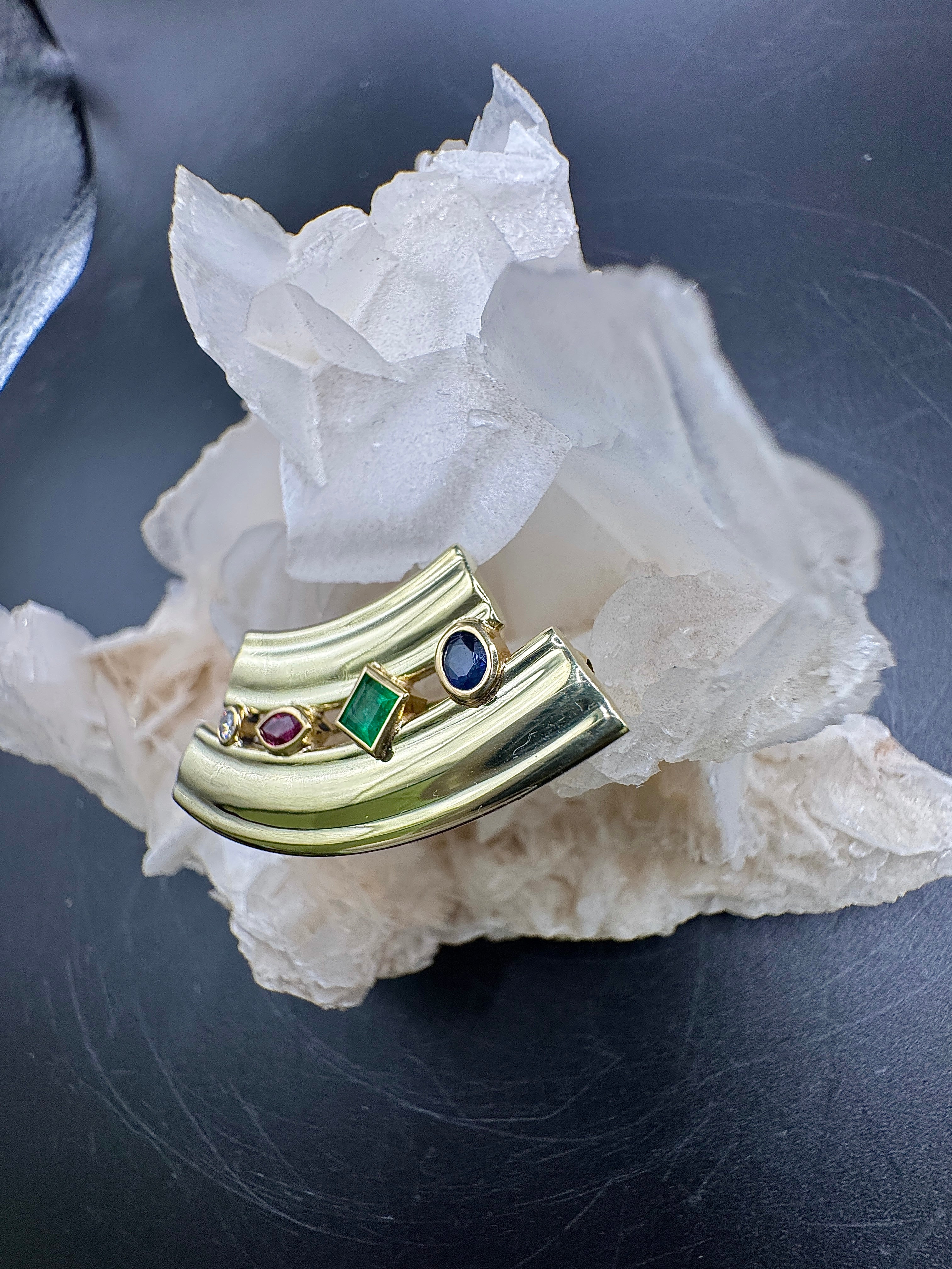 Stylish Fries Arauner Brooch & Pendant in 14 Karat Yellow Gold with Fine Gemstones & Brilliant-Cut Diamond