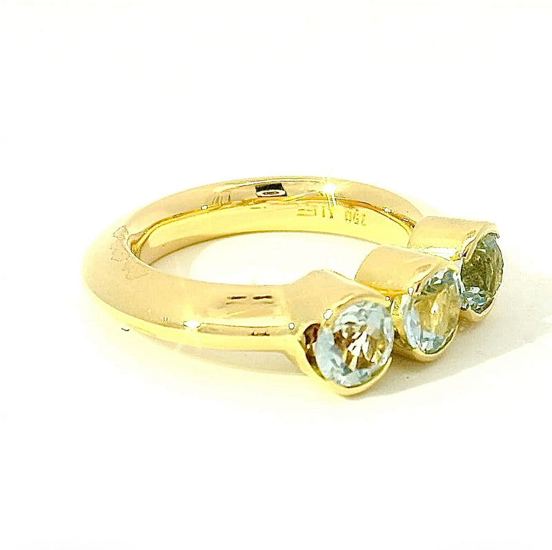 Massiver Aquamarin-Ring in 18 Karat Gelbgold – Handgefertigt aus der Manufaktur Eidel