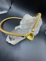 Dominantes Collier in 18 Karat (750) Gelbgold mit Brillanten