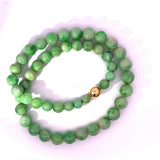 Hochwertige Jade-Kette mit 18 Karat Kugelschloss