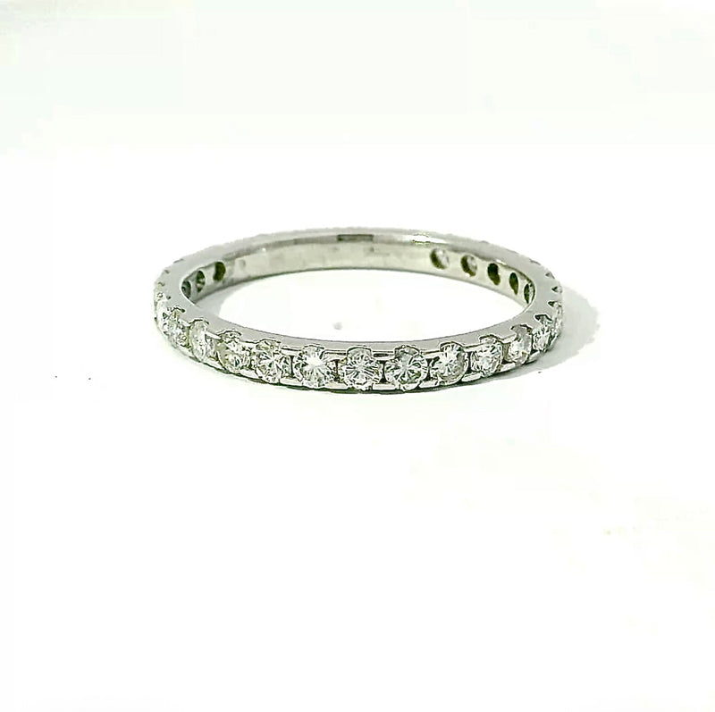 Moderner Memory Ring in 14 Karat Weißgold mit Brillanten