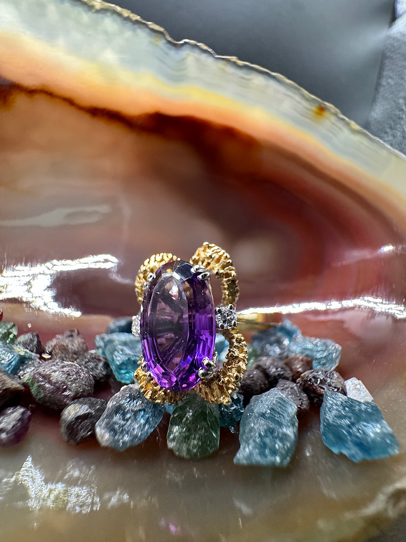Handgefertigter Amethyst Ring in 14 Karat Gelb -& Weißgold mit Brillanten