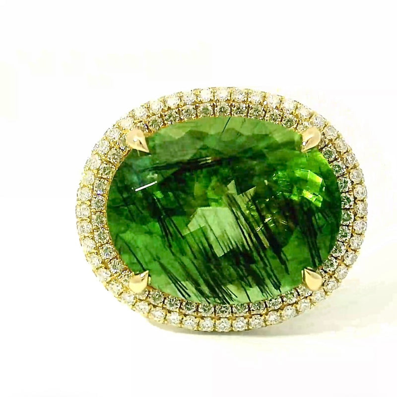 Einmaliger Ring in 14 Karat Gelbgold mit riesigem Peridot & Brillanten
