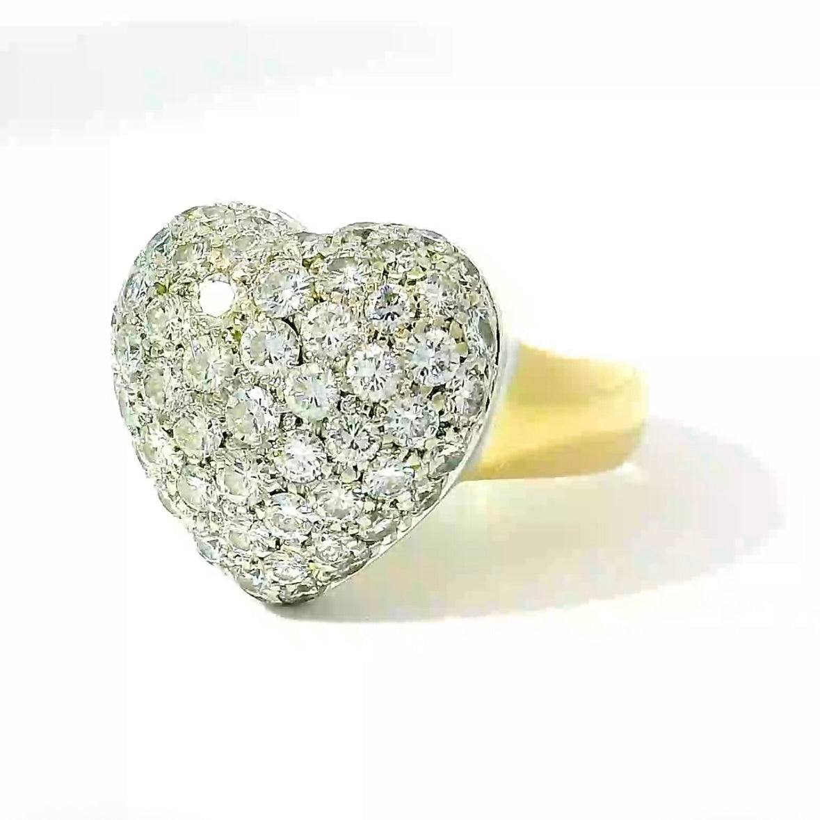 Hochwertiger Herz-Ring in 18 Karat Gelb- & Weißgold mit Brillanten