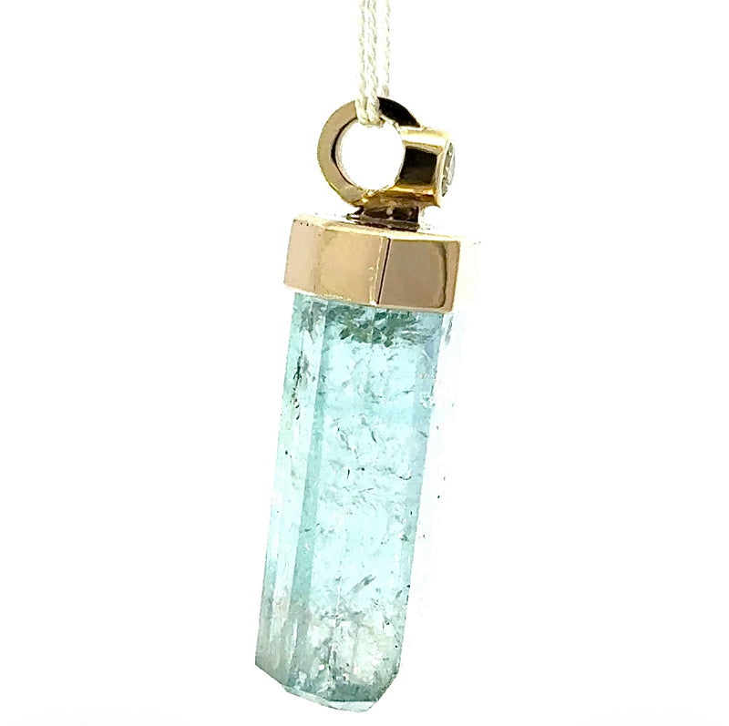 Ausgefallener Aquamarin-Anhänger in 14 Karat Gelbgold mit Brillant