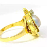 Handgefertigter Ring in 18 Karat Gelbgold mit besonderer Perle & Brillant