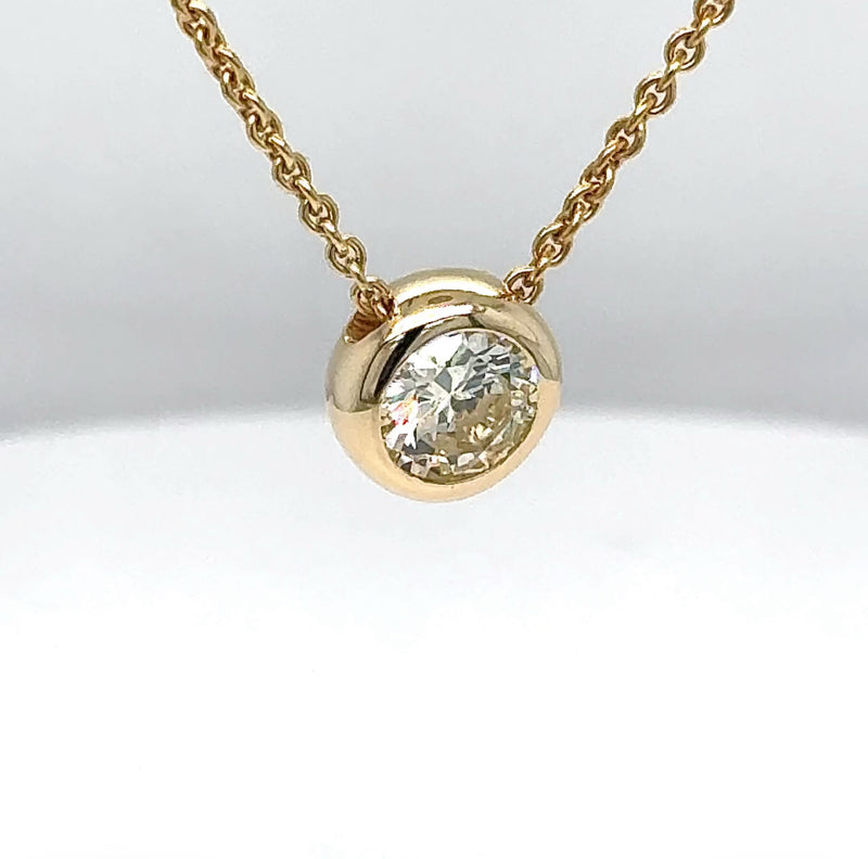 Edler Solitär Anhänger in 14 Karat Gelbgold mit feinen Brillant & Kette