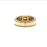 Handgefertigter Bicolor-Ring in 18 Karat Gold mit leuchtenden Princess-Cut Brillanten