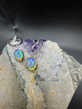 Moderne Opal Ohrringe in 14 Karat Weißgold mit feinen Brillanten