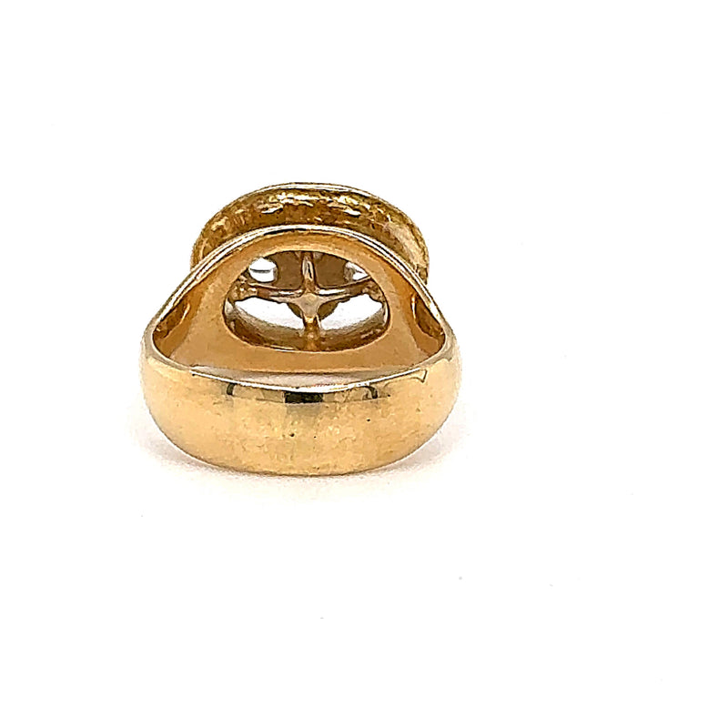 High-quality Jaufmann ring in 18 carat yellow gold with top quality diamonds