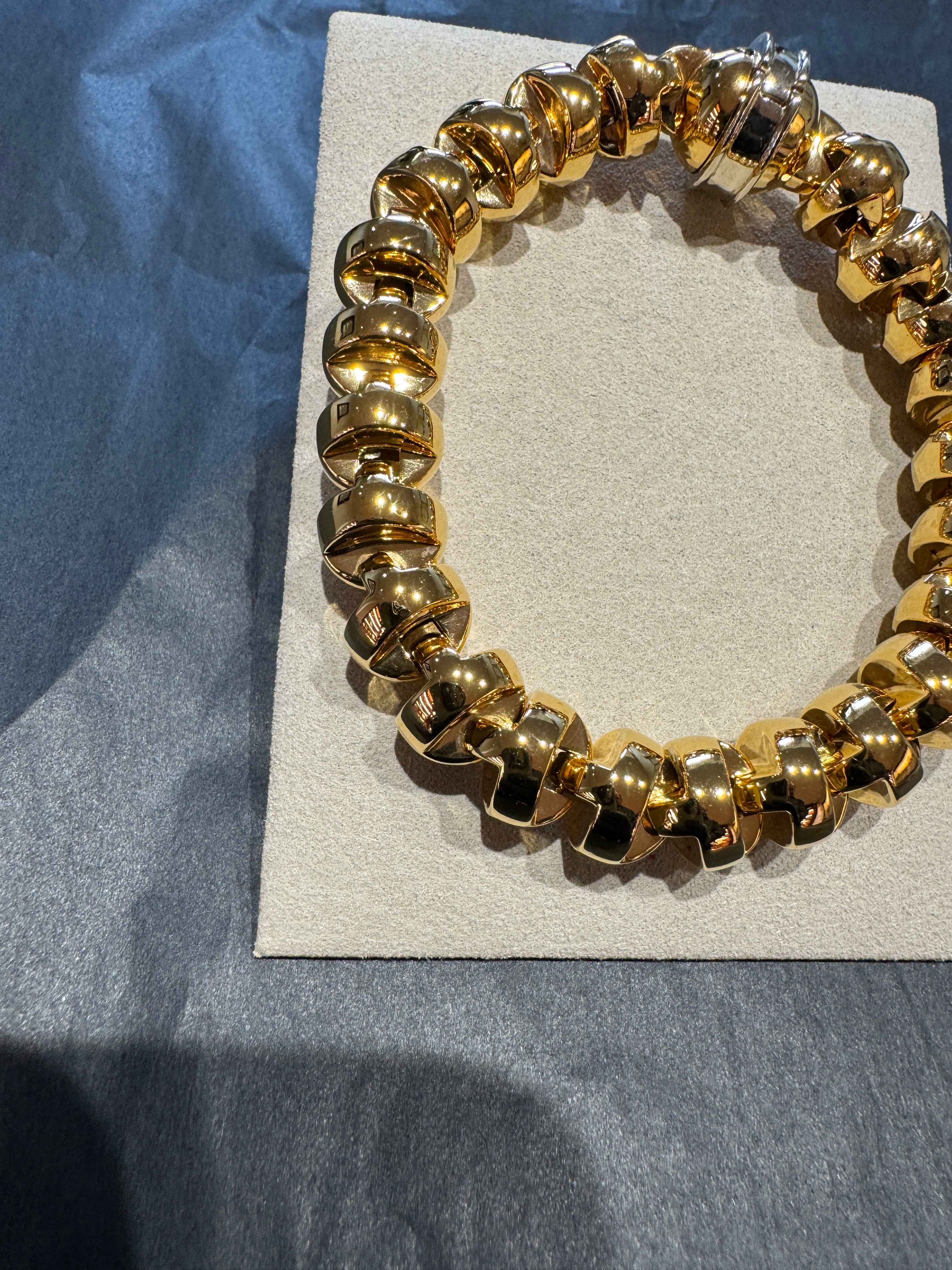 Unfassbar edles Set aus Halskette & Armband in 18 Karat Gelbgold