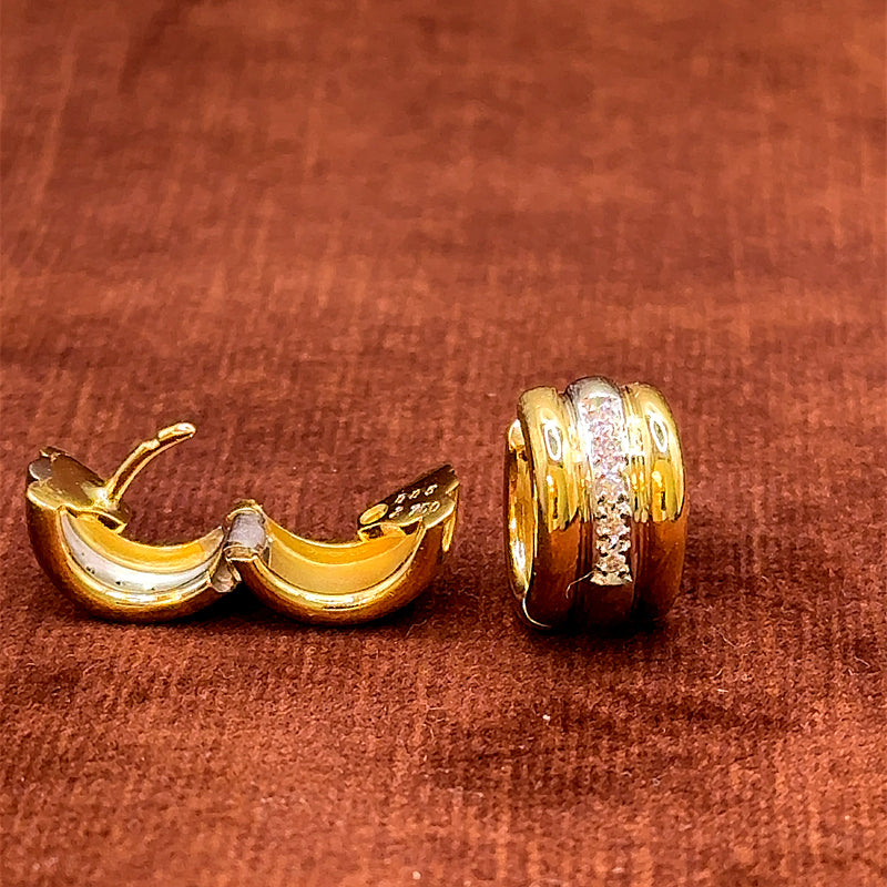 Elegant creoles in 18 carat yellow and white gold with diamonds 