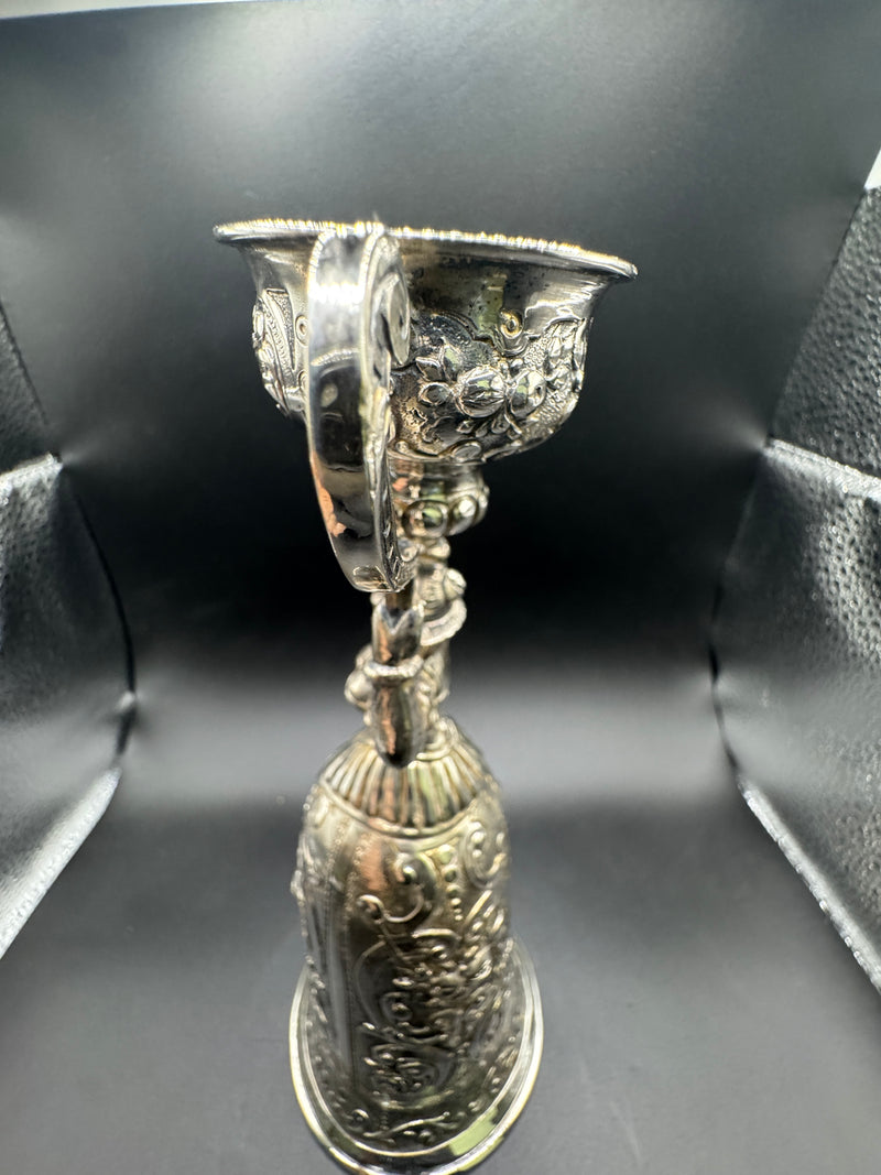 Hochzeitsbecher aus 800er Silber – Symbol von Liebe, Treue und Handwerkskunst