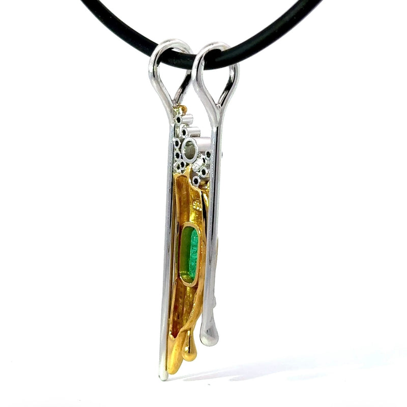 Einmaliger Anhänger in 18 Karat Weißgold & 900er Gelbgold mit Smaragd & Brillanten