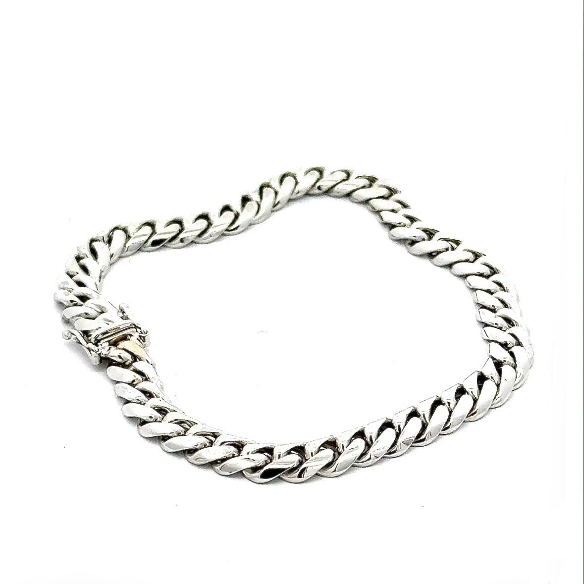 Solid curb chain bracelet in 18k (750) white gold with box clasp