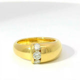 Handgefertigter Ring von Jaufmann in 18 Karat Gold mit Brillanten