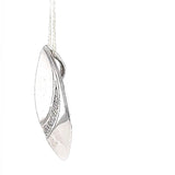 Elegant 18 carat white gold pendant with brilliant-cut diamonds