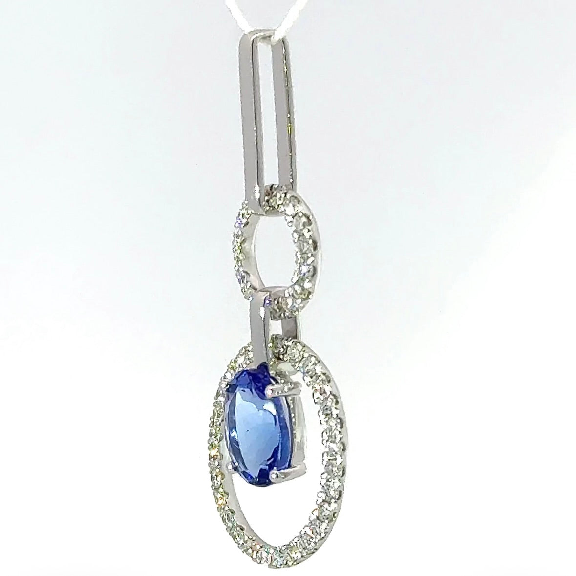 Fancy pendant in 14k white gold with tanzanite & brilliant-cut diamonds