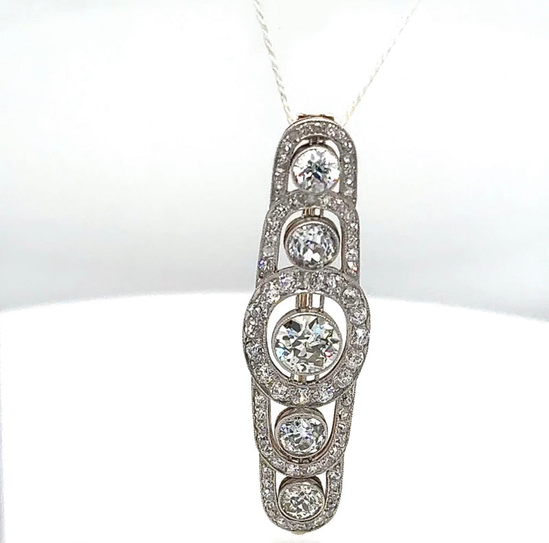 Eindrucksvolle Art-Deco Brosche in 14 Karat Gold mit großen Altschliff Diamanten