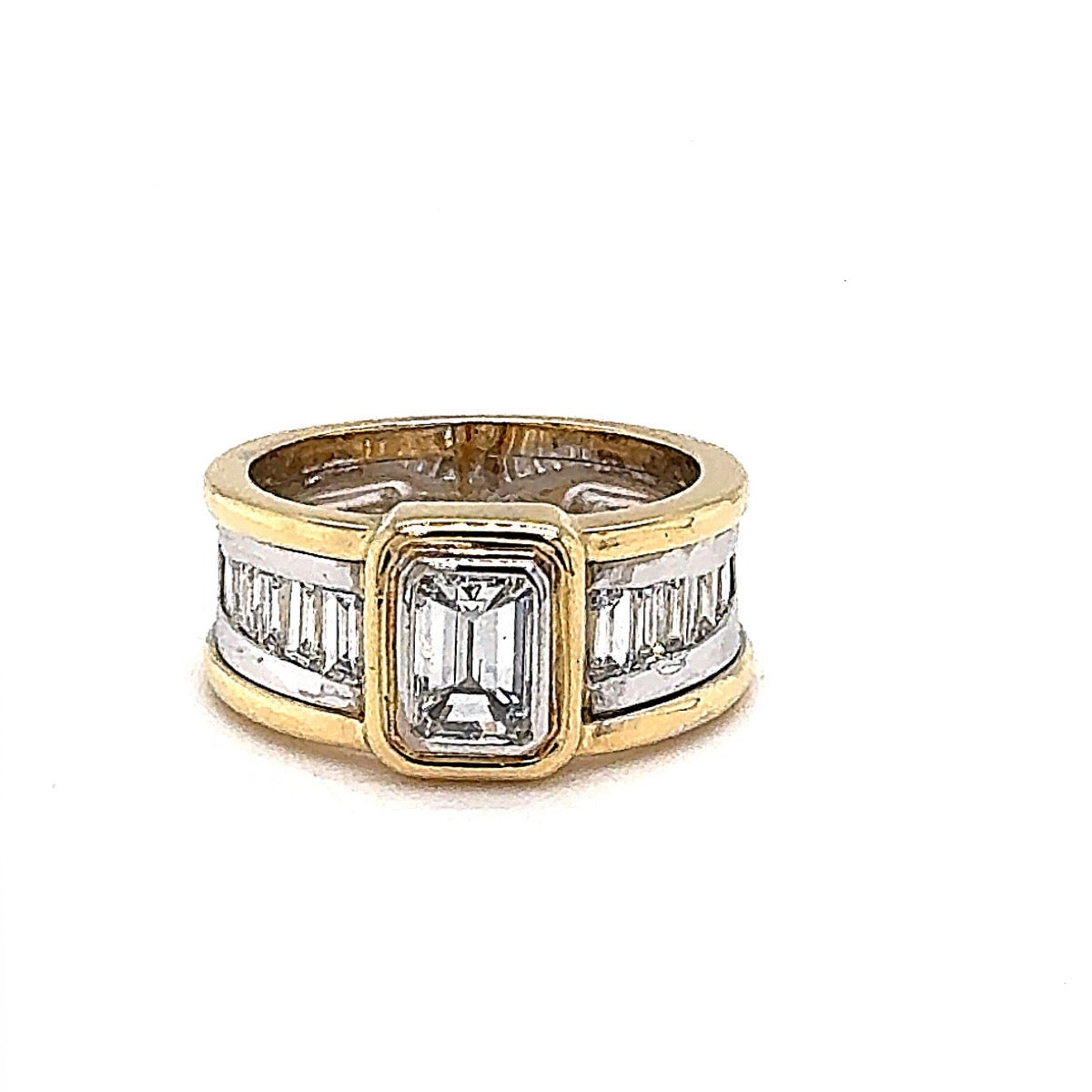 Handgefertigter Goldbaur Ring Bicolor in 18 Karat Gold mit Diamanten-Spitzenqualität