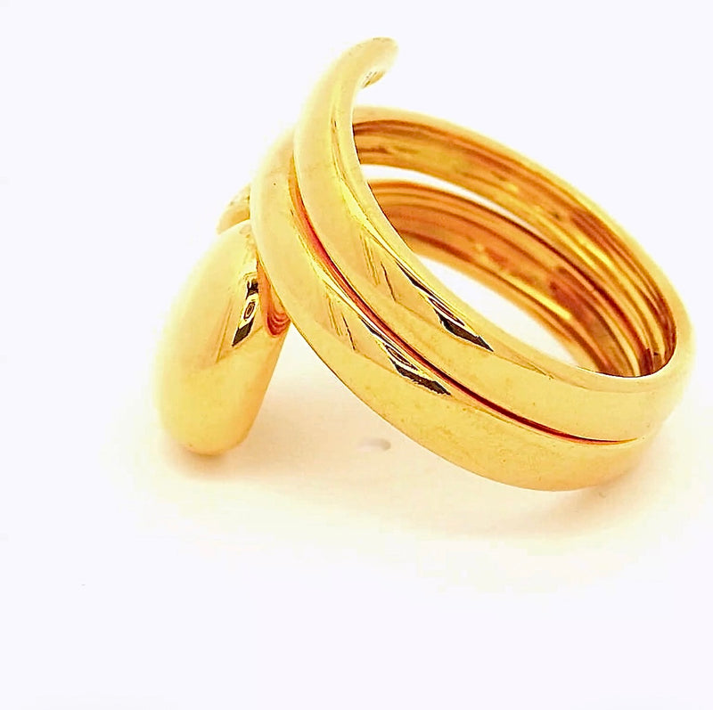 Dekorativer Herz-Ring in 18 Karat Gelbgold mit Brillanten