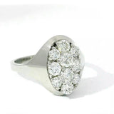 Zeitloser Ring in 14 Karat Weißgold mit feinen Brillanten